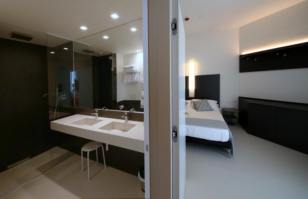 Hotel Cristallo Senigallia Habitación foto